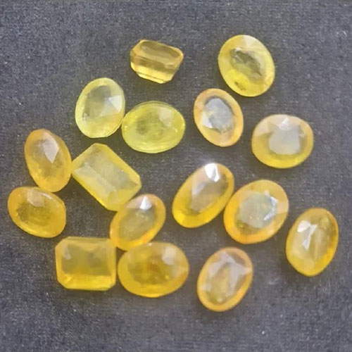 Yellow Sapphire/Pukhraj (Bangkok) - Medium Quality